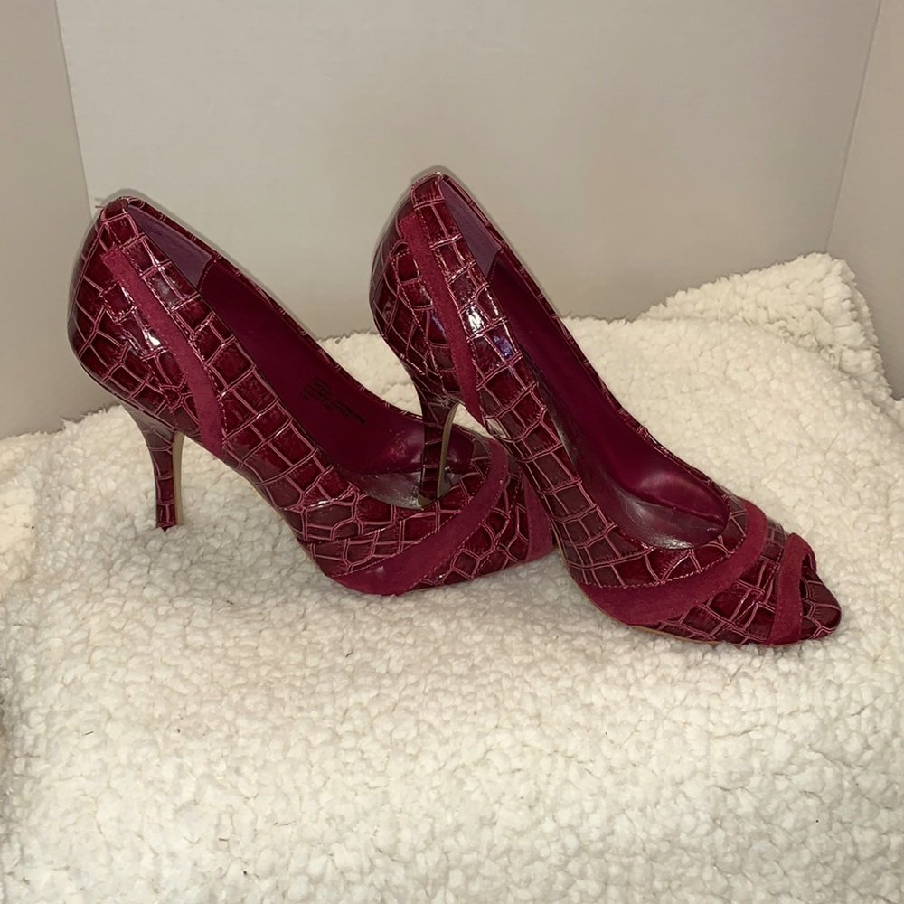 Elegant Peep-Toe Heels in Burgundy